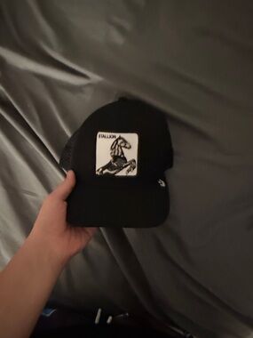 Black Mesh Trucker Hat - Men